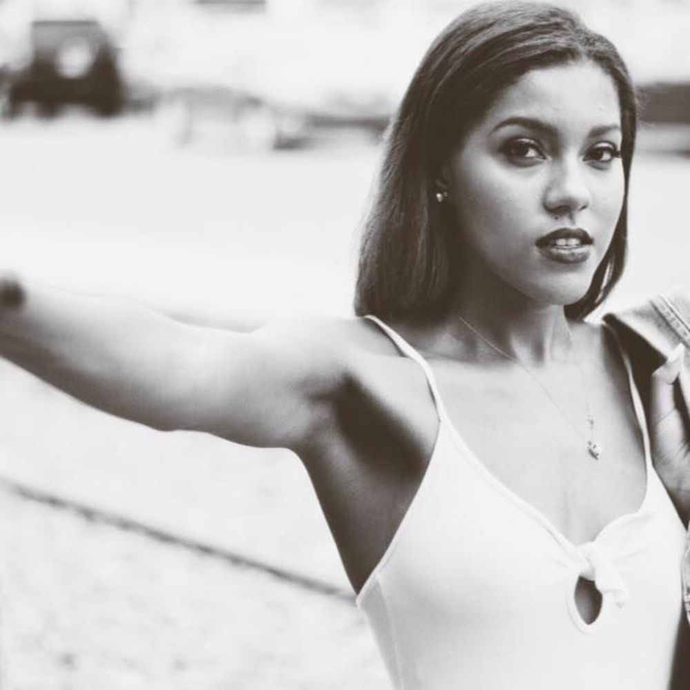 Meet your Posher, Alexia